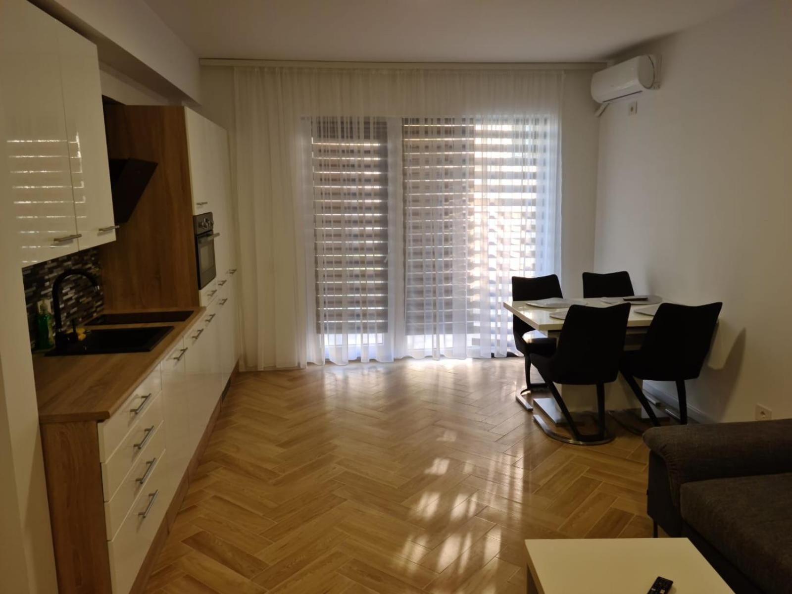 Apartament In Complex Rezidential In Oradea Apartment Luaran gambar